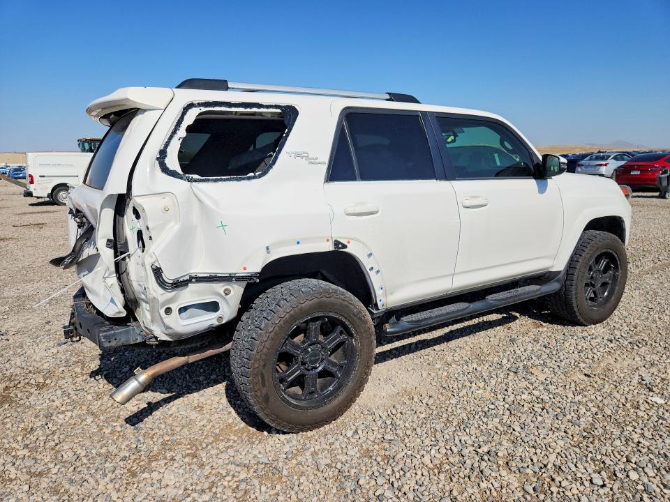 2018 Toyota 4runner VIN JTEBU5JR3J5490764 COPART salvage auction — REAR END, UT - SALVAGE CERTIFICATE, sold $13,700 on 2026-08-25 (photo 3)