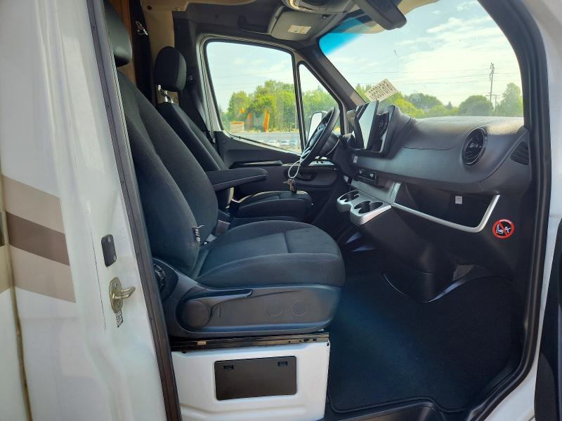 2019 Mercedes-benz Sprinter VIN WDAPF4CD8KN047529 COPART salvage auction — MINOR DENT/SCRATCHES, Ca - Salvage Certificate, sold $16,100 on 2026-07-30 (photo 5)