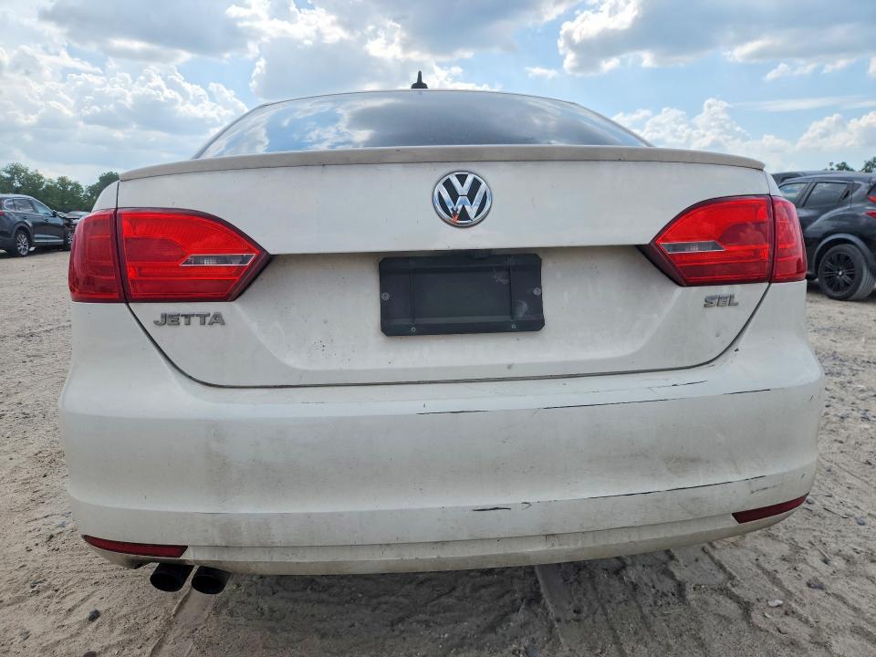 2014 Volkswagen Jetta VIN 3VWL07AJ1EM212999 COPART salvage auction — MINOR DENT/SCRATCHES, Mt - Certificate Of Title, sold $1,550 on 2026-07-17 (photo 6)