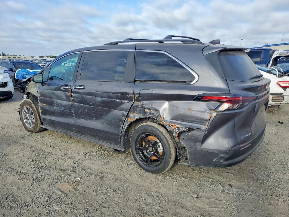 2025 Toyota Sienna VIN 5TDJSKFC6SS225955 COPART salvage auction — SIDE, Salvage Title, sold $12,600 on 2026-07-09 (photo 2)
