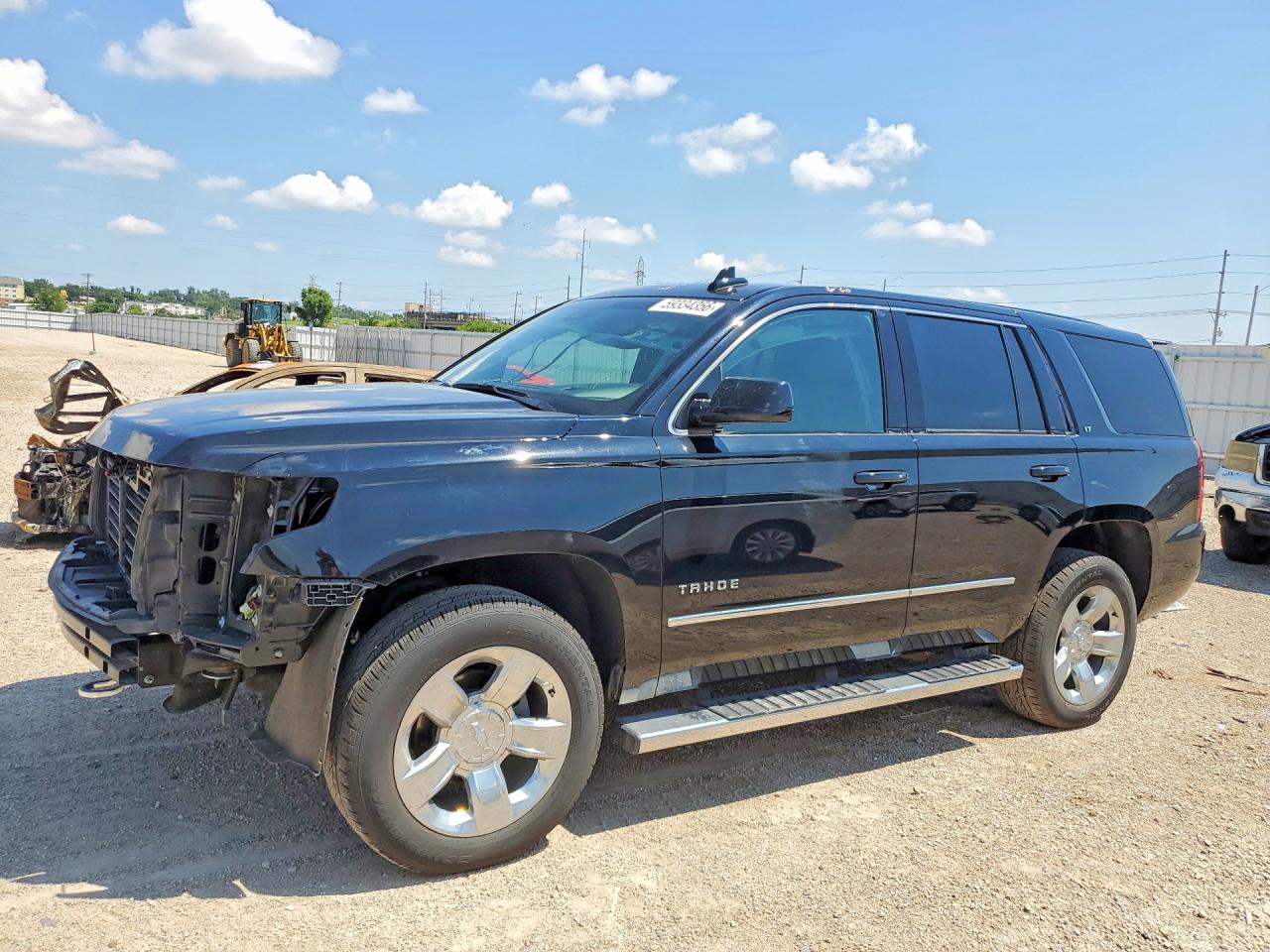 2019 Chevrolet Tahoe VIN 1GNSKBKC2KR185275 — COPART salvage auction photo