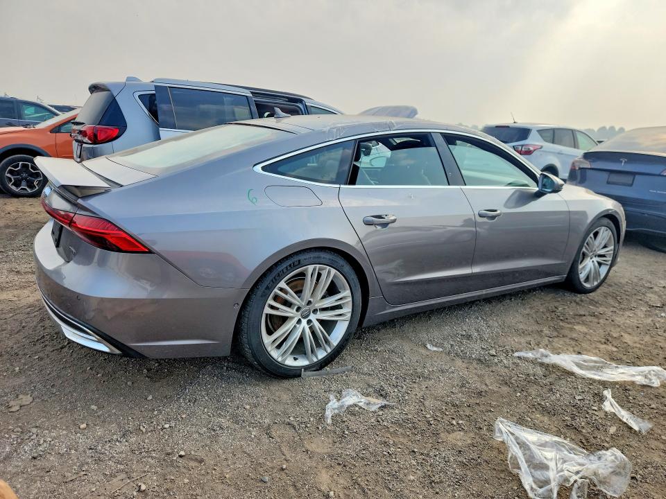 2019 Audi A7 VIN WAUS2AF28KN036278 COPART salvage auction — WATER/FLOOD, Il - Salvage Cert-Flood, sold $8,900 on 2026-08-11 (photo 3)