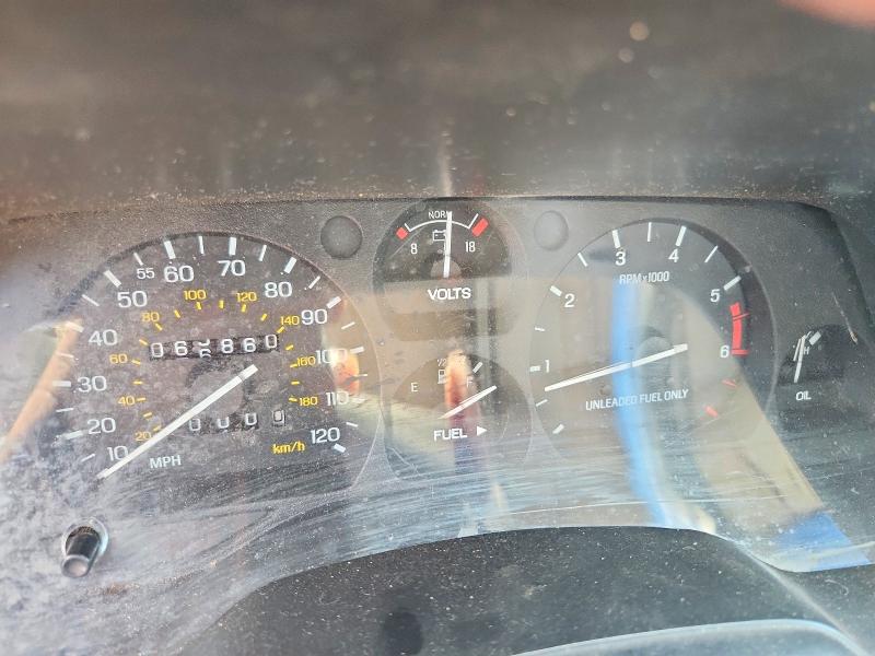 1996 Ford Thunderbird VIN 1FALP62W4TH154400 COPART salvage auction — FRONT END, Fl - Certificate Of Title (P), sold $400 on 2026-07-08 (photo 9)