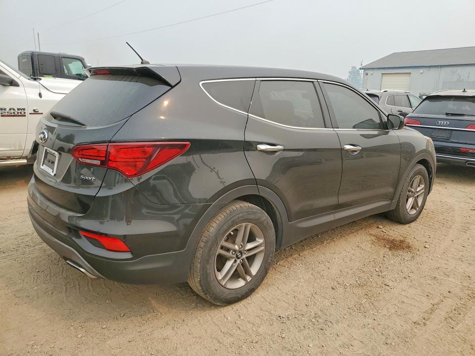 2018 Hyundai VIN 5XYZT3LB5JG545197 COPART salvage auction — MINOR DENT/SCRATCHES, Mi - Dealer Only Clean Title, sold $3,900 on 2026-07-30 (photo 3)