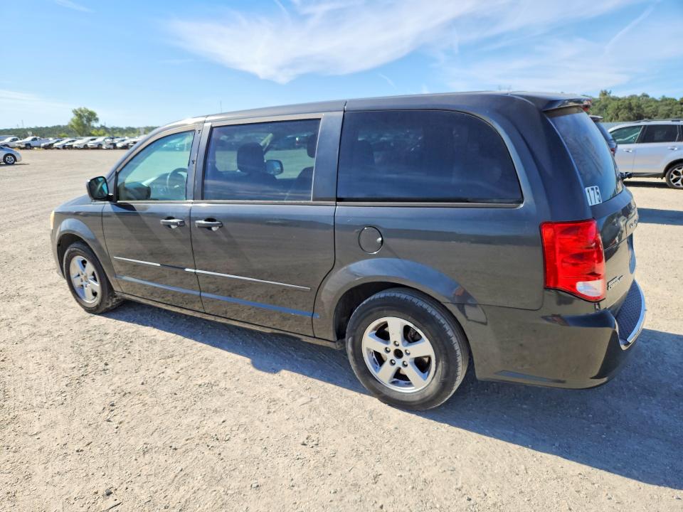 2012 Dodge Caravan VIN 2C4RDGCG8CR204813 COPART salvage auction — MINOR DENT/SCRATCHES, Ca - Dis/Dlr/Exp Only Clean Title, sold $700 on 2026-07-31 (photo 2)