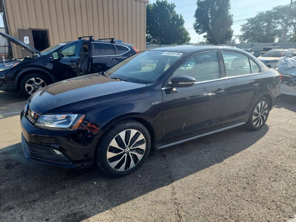 2016 Volkswagen Jetta VIN 3VW637AJ0GM380415 COPART salvage auction — NORMAL WEAR, OH - CERTIFICATE OF TITLE, sold $2,000 on 2026-08-02 (photo 1)