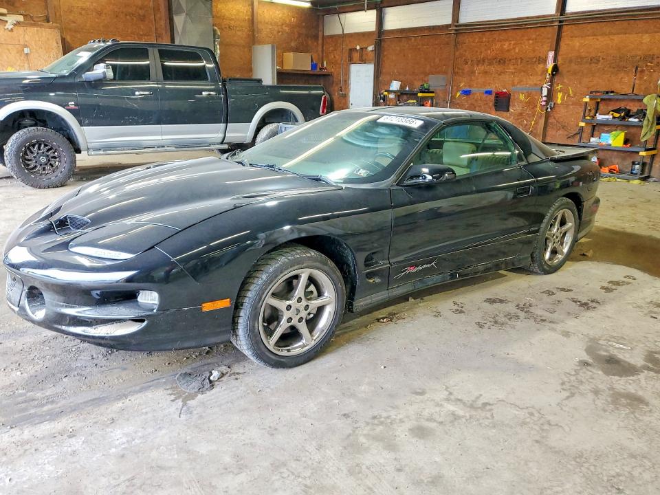 2002 Pontiac Firebird VIN 2G2FV22G022149287 — COPART salvage auction photo