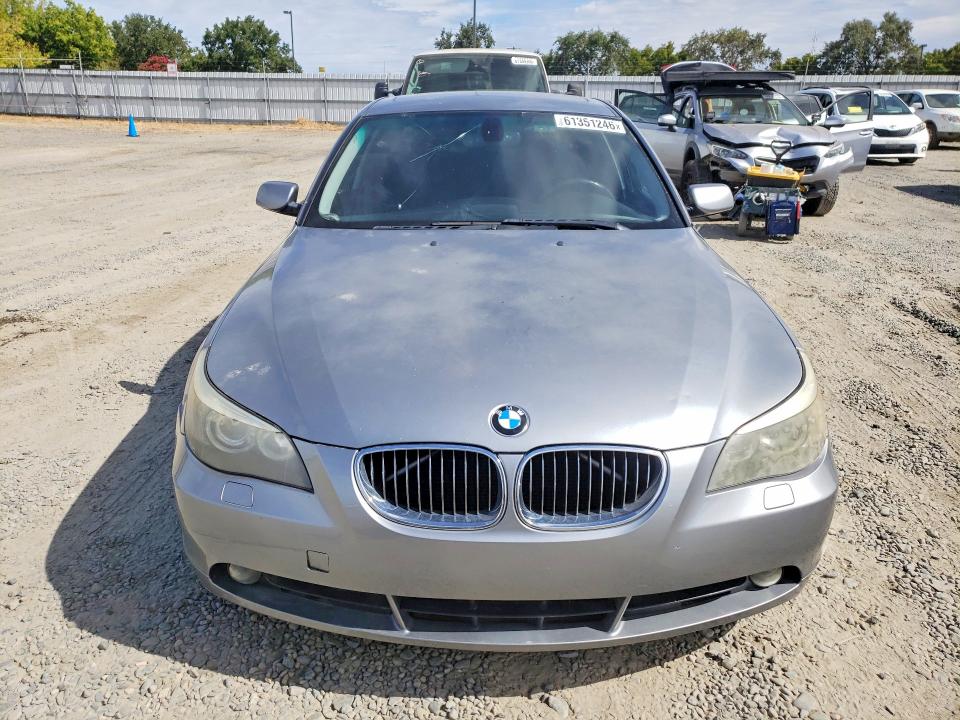 2007 BMW 5 series VIN WBANE73547CM53194 COPART salvage auction — MINOR DENT/SCRATCHES, Ca - Dis/Dlr/Exp Only Clean Title (P), sold $300 on 2026-07-28 (photo 5)