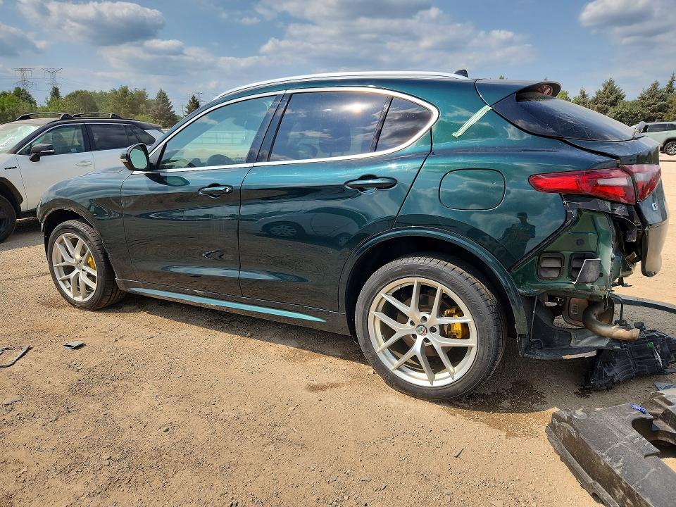 2021 Alfa romeo Stelvio VIN ZASPAKBNXM7D00195 COPART salvage auction — FRONT END, Il - Junking Cert Of A Vehicle, sold $6,600 on 2026-08-18 (photo 2)