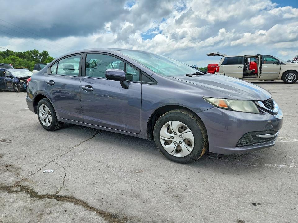 2015 Honda Civic VIN 19XFB2F52FE042639 COPART salvage auction — FRONT END, Tn - Salvage Certificate, sold $250 on 2026-07-27 (photo 4)