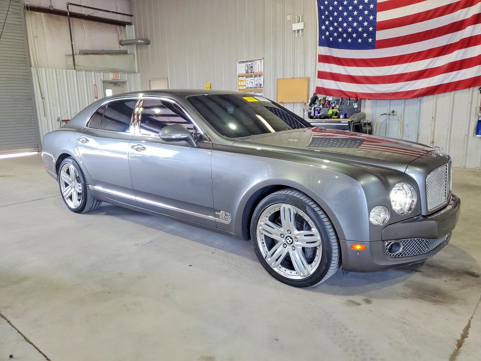 2011 Bentley Mulsanne VIN SCBBB7ZH8BC016150 COPART salvage auction — MINOR DENT/SCRATCHES, Ny - Mv-907A Salvage Certificate, sold $54,500 on 2026-07-28 (photo 4)