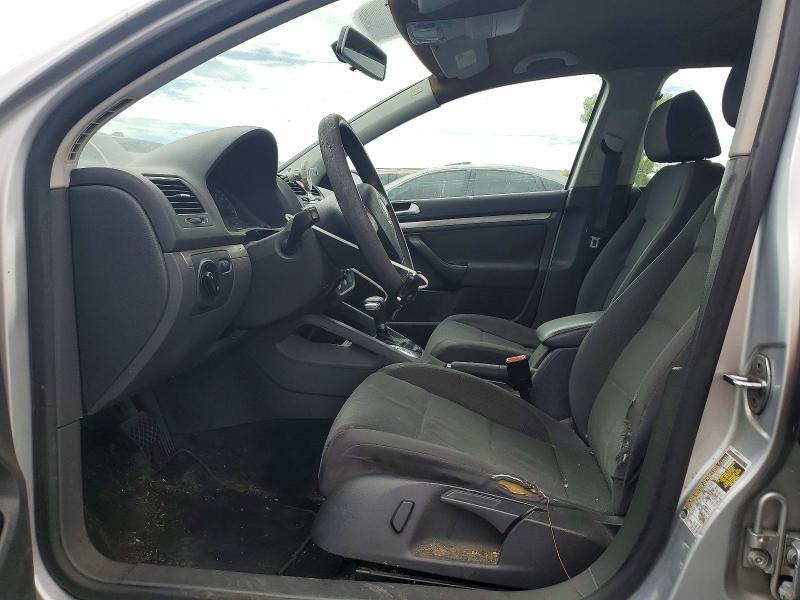 2009 Volkswagen Rabbit VIN WVWDB71K49W138591 COPART salvage auction — FRONT END, CA - SALVAGE CERTIFICATE, sold $425 on 2026-07-27 (photo 7)