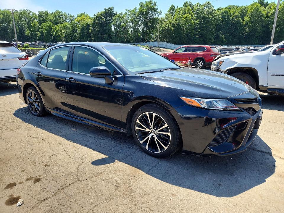 2018 Toyota Camry VIN JTNB11HKXJ3004568 COPART salvage auction — REAR END, Ny - Certificate Of Title, sold $5,500 on 2026-07-28 (photo 4)