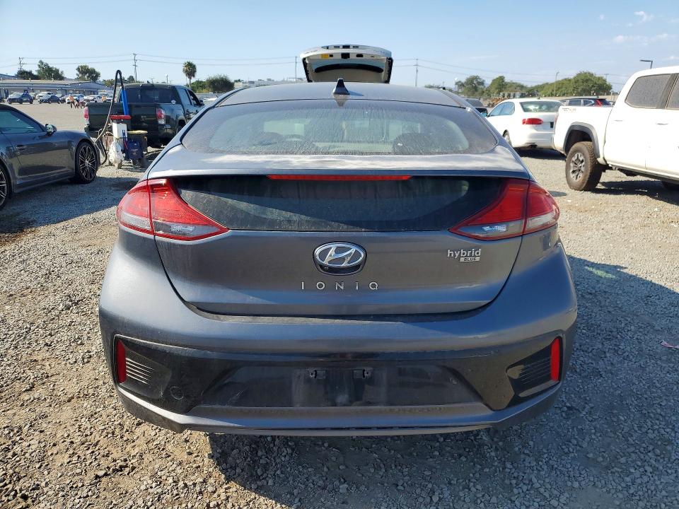 2017 Hyundai Ioniq VIN KMHC65LC2HU024282 COPART salvage auction — FRONT END, CA - APP FOR DUP CLEAN OR AC, sold $2,950 on 2026-07-17 (photo 6)