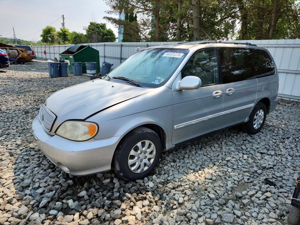 2005 Kia SEDONA VIN KNDUP132956737847 COPART salvage auction — FRONT END, NJ - CERT OF TITLE-SALVAGE (P), sold $200 on 2026-07-20 (photo 1)