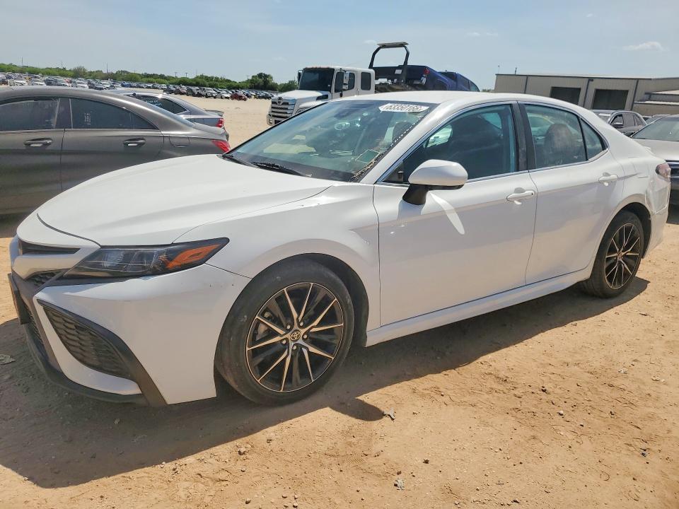 2021 Toyota Camry VIN 4T1G11AK1MU579205 COPART salvage auction — REAR END, Tx - Certificate Of Title (P), sold $8,800 on 2026-09-15 (photo 1)