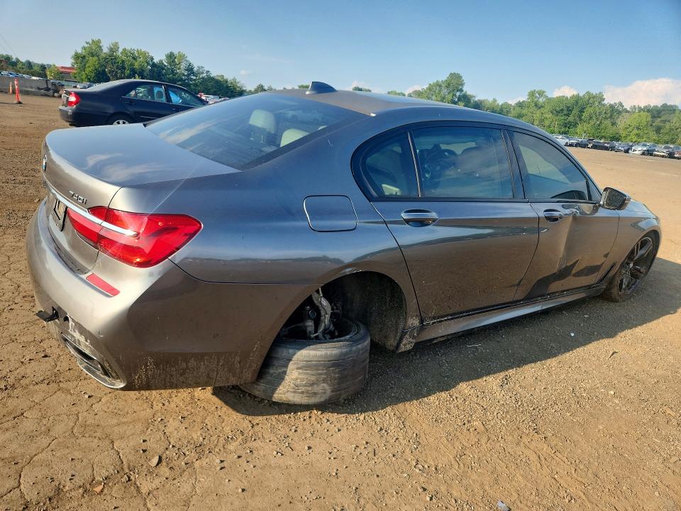2017 BMW 7er VIN WBA7E2C58HG740107 COPART salvage auction — REAR END, Ny - Mv-907A Salvage Certificate, sold $6,200 on 2026-08-07 (photo 3)