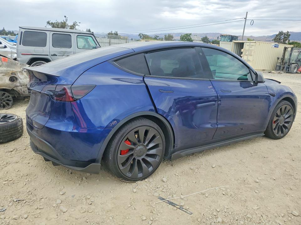 2022 Tesla Model y VIN 7SAYGDEF6NF539785 COPART salvage auction — FRONT END, Ca - Salvage Certificate, sold $10,200 on 2026-08-27 (photo 3)