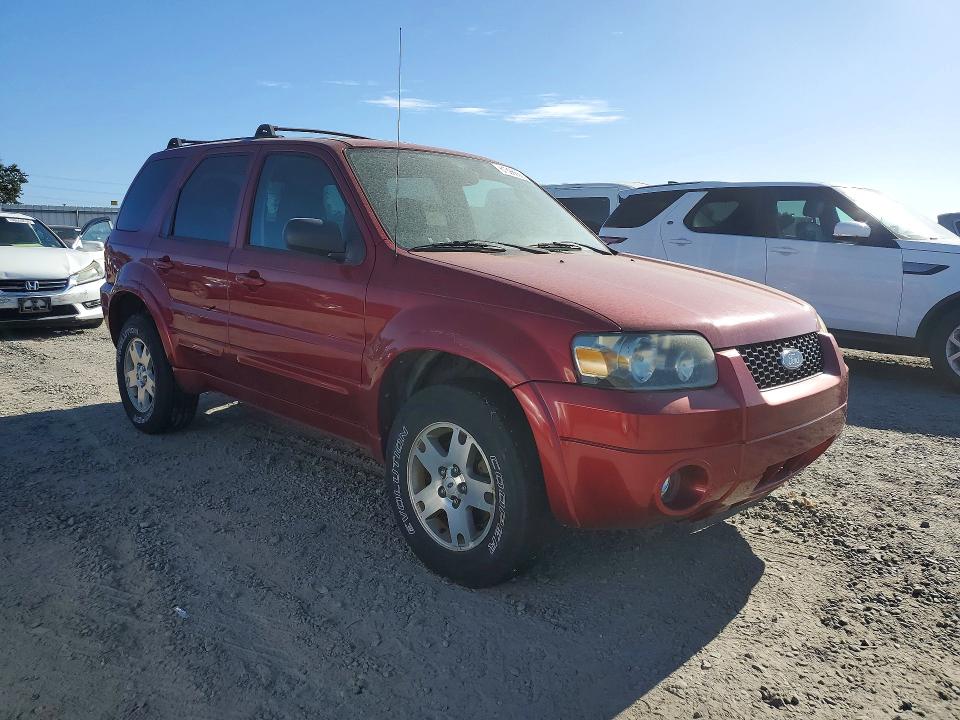 2005 Ford Escape VIN 1FMYU94175KD29445 COPART salvage auction — FRONT END, Ca - Dis/Dlr/Exp Only Clean Title, sold $175 on 2026-07-30 (photo 4)