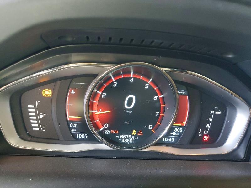 2015 Volvo Xc60 VIN YV440MDKXF2758975 COPART salvage auction — REAR END, Az - Cert Of Title - Salvage, sold $900 on 2026-08-26 (photo 9)