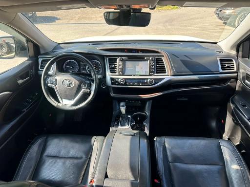 2018 Toyota Highlander VIN 5TDDZRFH9JS890764 COPART salvage auction — MINOR DENT/SCRATCHES, WV - CERTIFICATE OF TITLE, sold $2,750 on 2026-07-29 (photo 7)