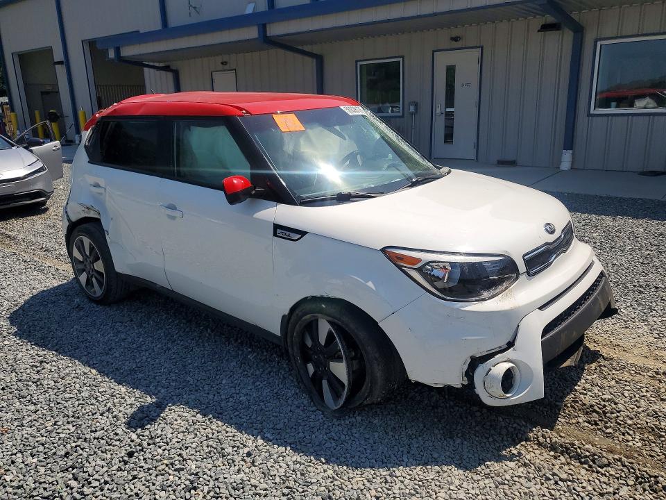 2017 Kia Soul VIN KNDJP3A52H7463319 COPART salvage auction — SIDE, Nc - Salvage Certificate Of Title, sold $175 on 2026-07-30 (photo 4)