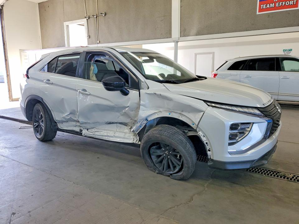 2025 Mitsubishi ECLIPSE VIN JA4ATVAA7SZ008797 COPART salvage auction — UNDERCARRIAGE, Salvage Title, sold $3,800 on 2026-08-28 (photo 4)