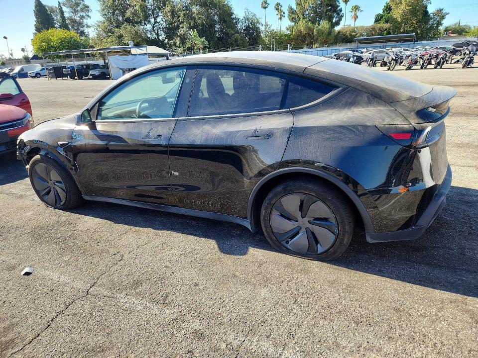 2026 Tesla Model y VIN 7SAYGDEE0TF414091 COPART salvage auction — FRONT END, 0 -, sold $13,600 on 2026-07-28 (photo 2)