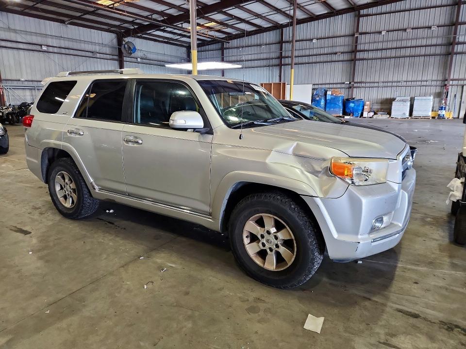 2011 Toyota 4runner VIN JTEZU5JR1B5032575 COPART salvage auction — FRONT END, GA - CERTIFICATE OF TITLE, sold $7,100 on 2026-07-27 (photo 4)