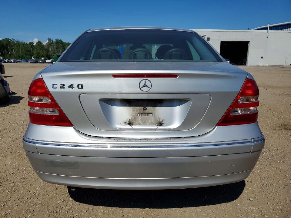 2002 Mercedes-benz C class VIN WDBRF61J02F164332 COPART salvage auction — FRONT END, On - Permit No Brand - Unfit, sold $350 on 2026-08-18 (photo 6)