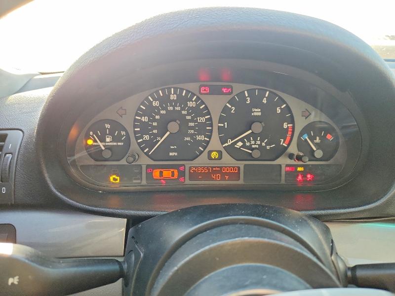 1999 BMW 3 series VIN WBAAM3339XCD55323 COPART salvage auction — FRONT END, NV - NON-REPAIRABLE VEHICLE CERT, sold $225 on 2026-08-11 (photo 9)