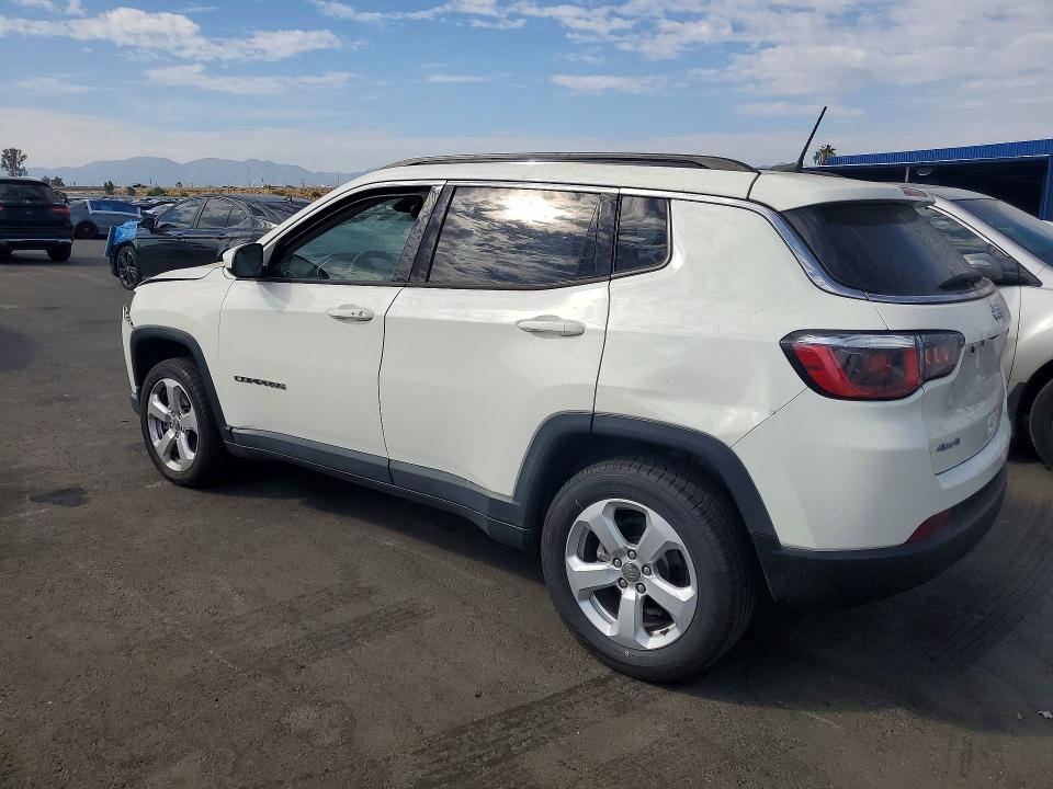 2018 Jeep Compass VIN 3C4NJDBB6JT320842 COPART salvage auction — FRONT END, CA - SALVAGE CERTIFICATE, sold $2,200 on 2026-07-29 (photo 2)
