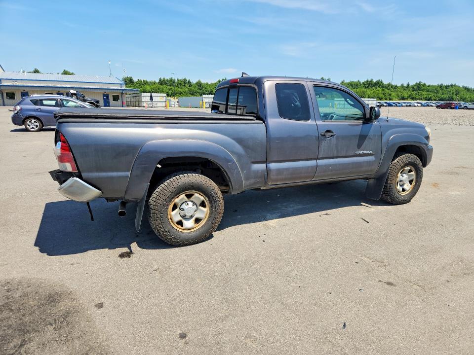2014 Toyota Tacoma VIN 5TFUX4ENXEX028914 COPART salvage auction — REAR END, Me - Cert Of Title-Salvage Collisio, sold $200 on 2026-07-29 (photo 3)