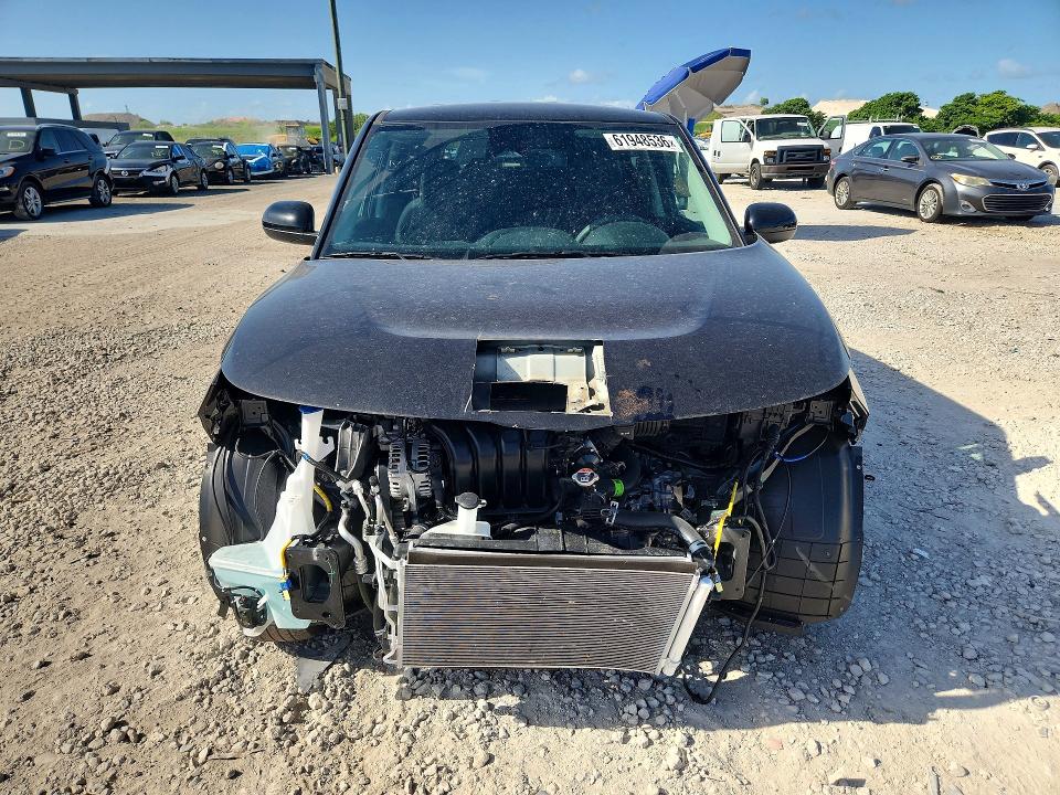 2025 Kia Soul VIN KNDJ23AU2S7949142 COPART salvage auction — FRONT END, Fl - Cert Of Title Slvg Rebuildable, sold $15 on 2026-07-30 (photo 5)