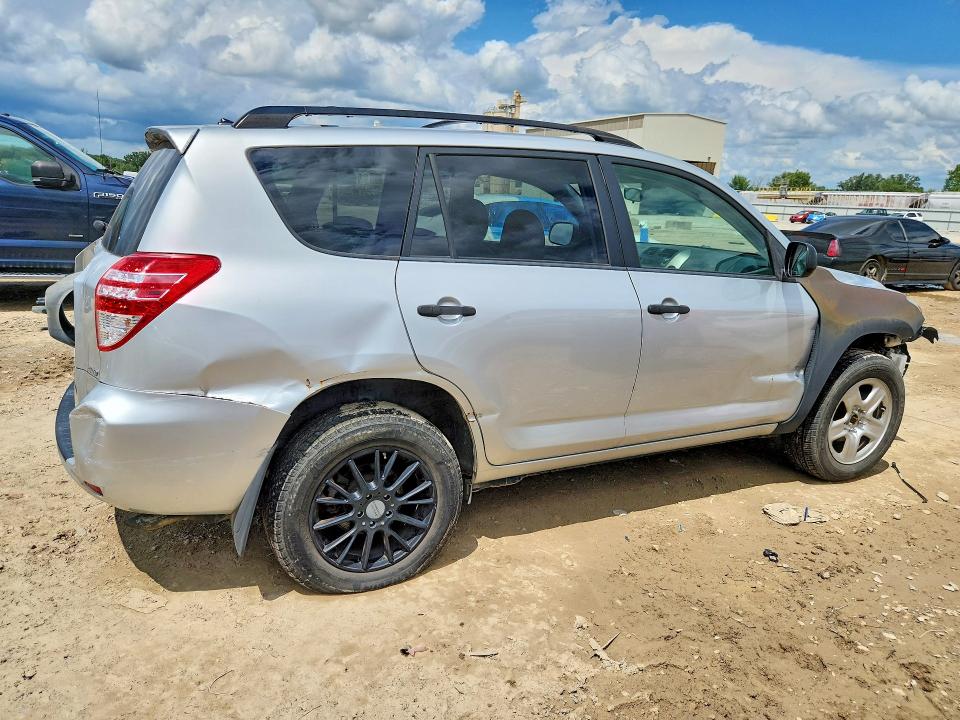 2009 Toyota Rav 4 VIN JTMBF33V395015205 COPART salvage auction — FRONT END, Ks - Dealer Only Clean Title (P), sold $1,350 on 2026-07-14 (photo 3)