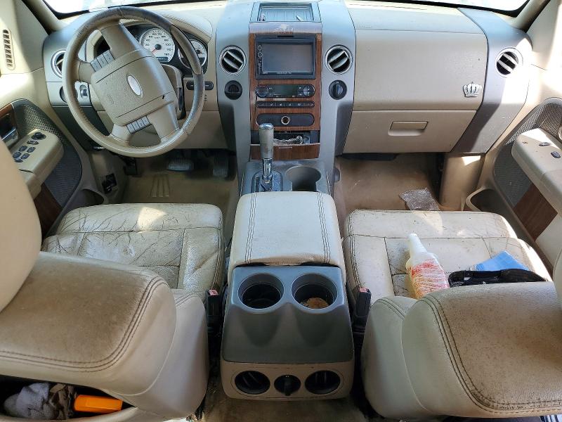 2004 Ford F-150 lightning VIN 1FTPW12574KC72700 COPART salvage auction — MECHANICAL, OK - CERTIFICATE OF TITLE, sold $0 on 2026-09-28 (photo 8)