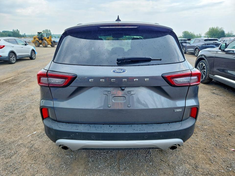2025 Ford Escape VIN 1FMCU0E16SUA63498 COPART salvage auction — SIDE, ON - PERMIT NO BRAND - UNFIT, sold $14,900 on 2026-07-28 (photo 6)