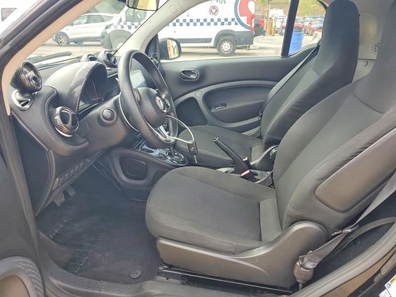 2016 Smart Fortwo VIN WMEFJ5DA3GK076996 COPART salvage auction — NORMAL WEAR, Fl - Cert Of Title-Slvg Rebld Flood, sold $3,500 on 2026-07-27 (photo 7)
