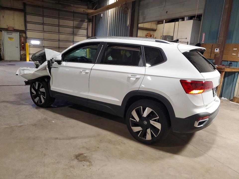 2024 Volkswagen Taos VIN 3VV4X7B24RM081374 COPART salvage auction — FRONT END, IA - CERT OF TITLE-SALVAGE TITLE, sold $150 on 2026-07-29 (photo 2)