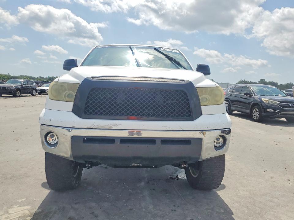 2007 Toyota Tundra VIN 5TBDV54117S464532 COPART salvage auction — MINOR DENT/SCRATCHES, Fl - Certificate Of Title, sold $3,650 on 2026-07-27 (photo 5)