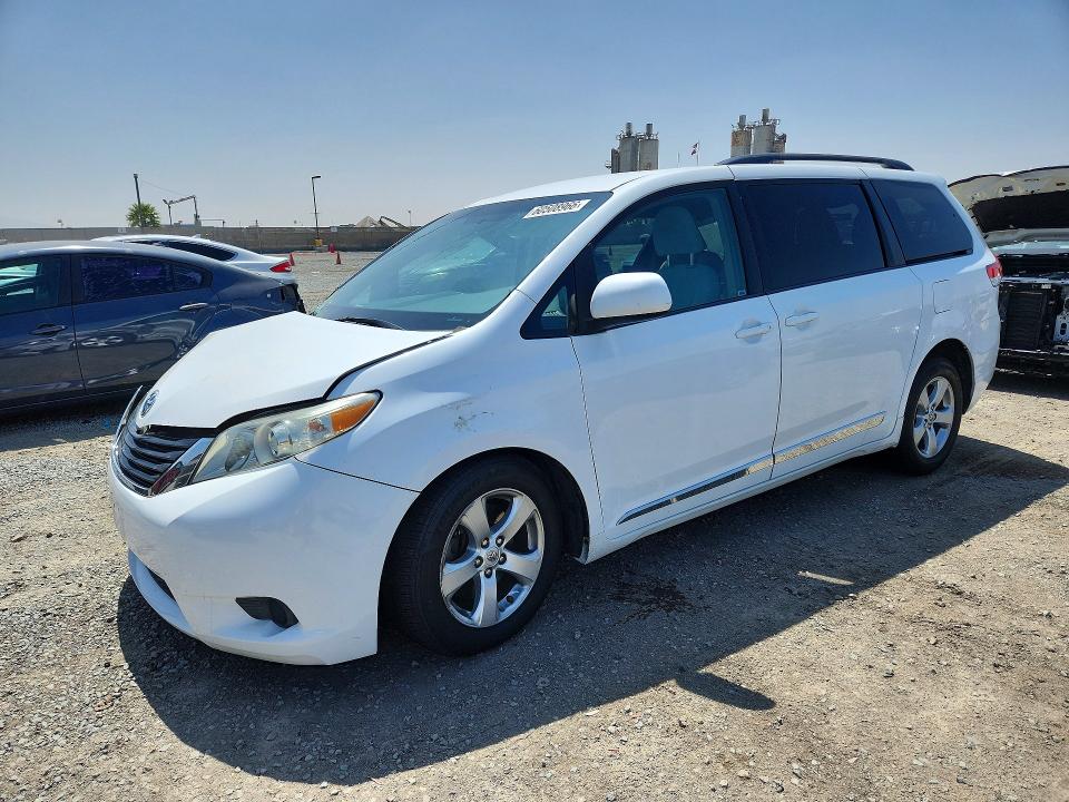 2013 Toyota Sienna VIN 5TDKK3DC7DS368512 COPART salvage auction — FRONT END, CA - SALVAGE CERTIFICATE, sold $775 on 2026-07-24 (photo 1)