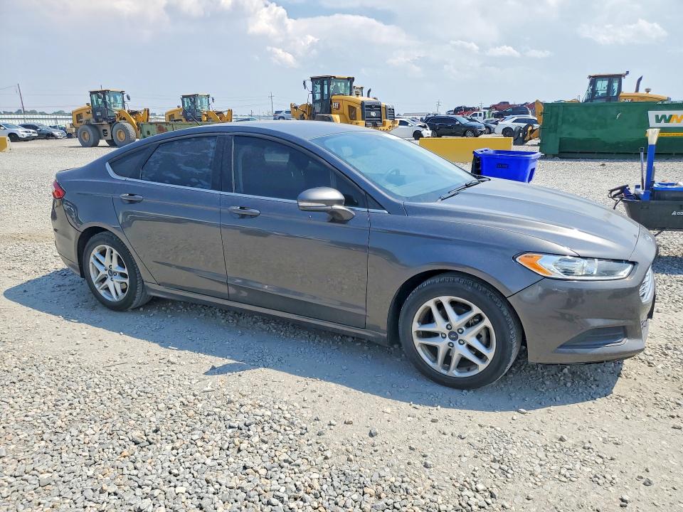 2016 Ford Fusion VIN 3FA6P0HD4GR247020 COPART salvage auction — MECHANICAL, Co - Dis/Dlr/Exp Only Clean Title, sold $825 on 2026-07-09 (photo 4)