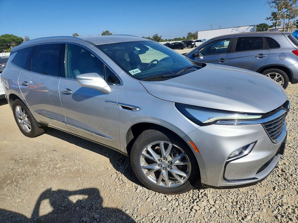 2022 Buick Enclave VIN 5GAEVBKW4NJ126966 COPART salvage auction — MECHANICAL, CA - CERTIFICATE OF TITLE, sold $3,900 on 2026-07-27 (photo 4)