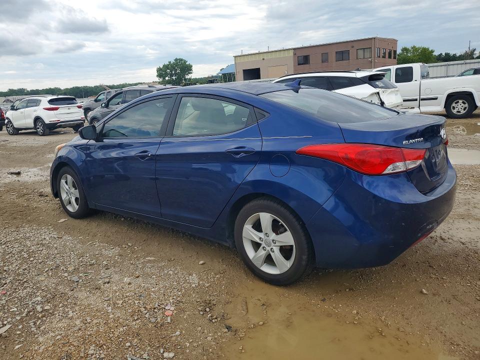 2013 Hyundai Elantra VIN KMHDH4AE6DU868719 COPART salvage auction — NORMAL WEAR, Ks - Dealer Only Clean Title, sold $200 on 2026-07-28 (photo 2)