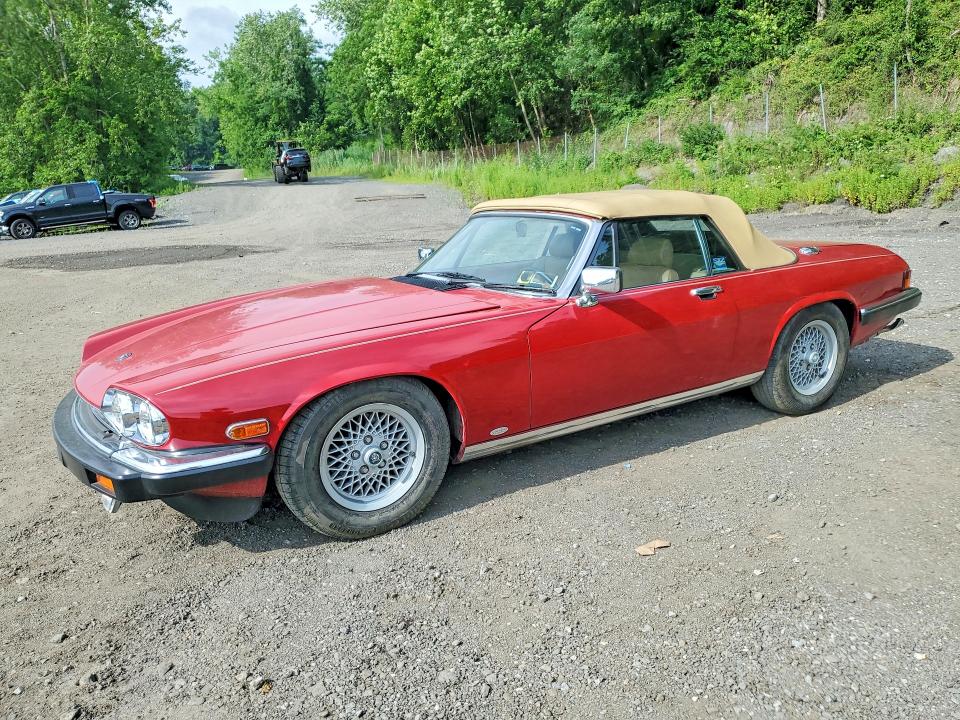 1988 Jaguar Xj series VIN SAJNV5845JC146570 COPART salvage auction — REAR END, NY - MV-907A SALVAGE CERTIFICATE, sold $325 on 2026-07-23 (photo 1)