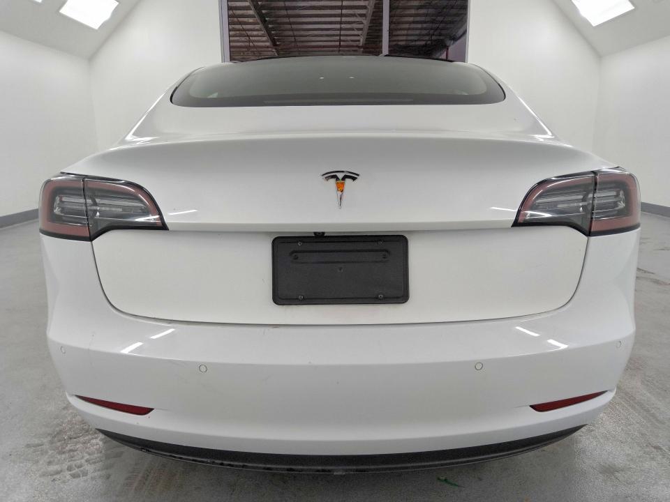 2022 Tesla Model 3 VIN 5YJ3E1EA6NF191406 COPART salvage auction — REAR END, CA - CERTIFICATE OF TITLE, sold $4,600 on 2026-07-20 (photo 6)