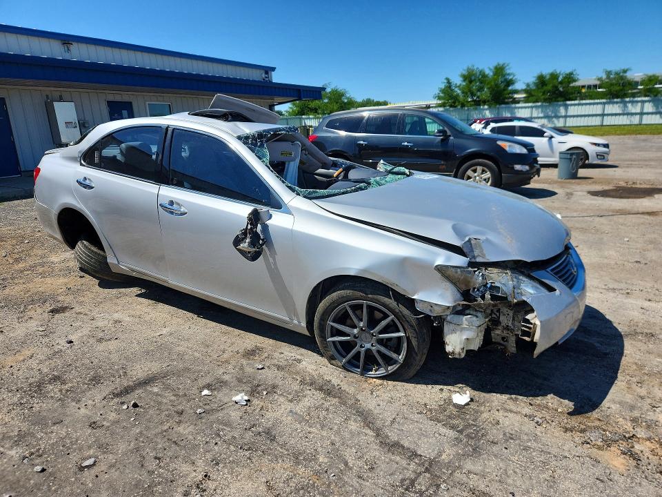 2007 Lexus Es 350 VIN JTHBJ46G772065541 COPART salvage auction — ALL OVER, Wi - Junked Vehicle Bill Of Sale, sold $175 on 2026-07-28 (photo 4)