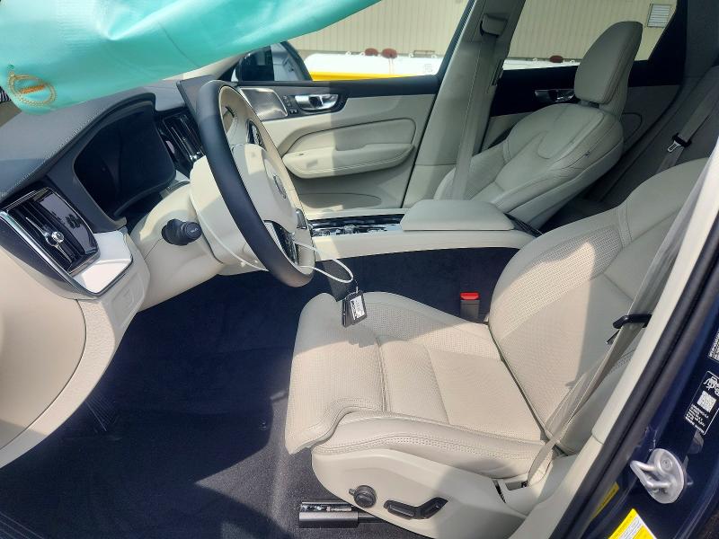 2026 Volvo Xc60 VIN YV4M12RM7T1463667 COPART salvage auction — FRONT END, MA - CERTIFICATE OF TITLE, sold $16,400 on 2026-08-10 (photo 7)