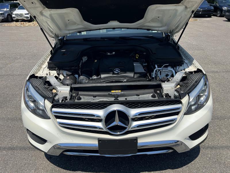 2016 Mercedes-benz Glc VIN WDC0G4KB3GF092255 COPART salvage auction — MINOR DENT/SCRATCHES, Wi - Certificate Of Title (P), sold $9,900 on 2026-07-17 (photo 8)