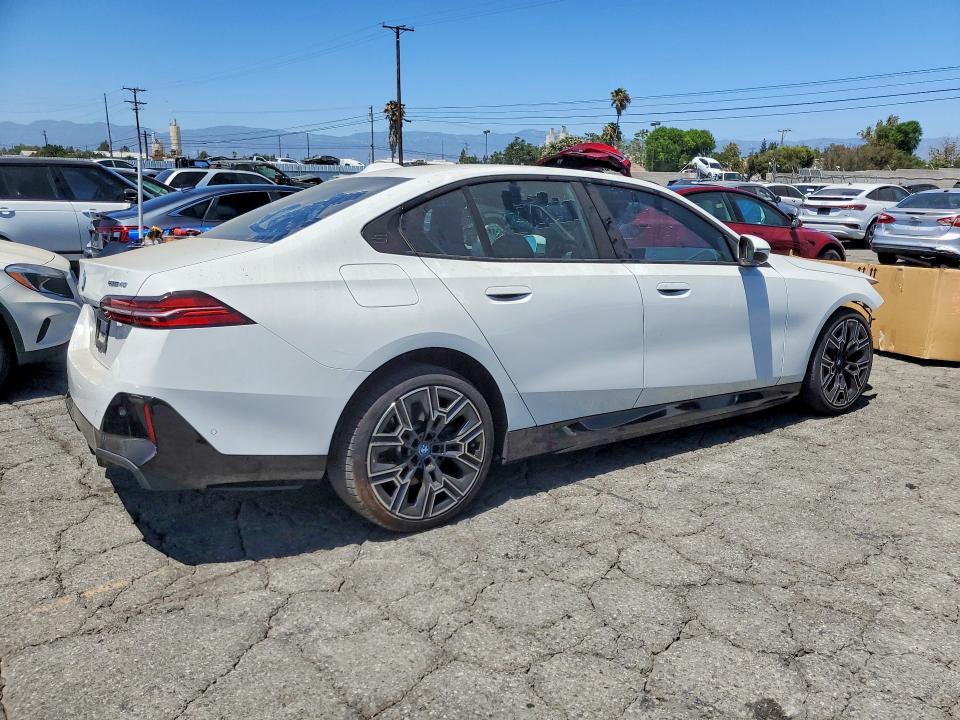 2024 BMW I5 VIN WBY33FK08RCS93211 COPART salvage auction — FRONT END, Ca - Salvage Certificate, sold $20,100 on 2026-09-08 (photo 3)
